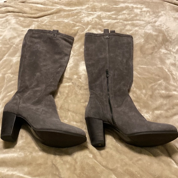 UGG Shoes - Ugg Suede Leather Boots